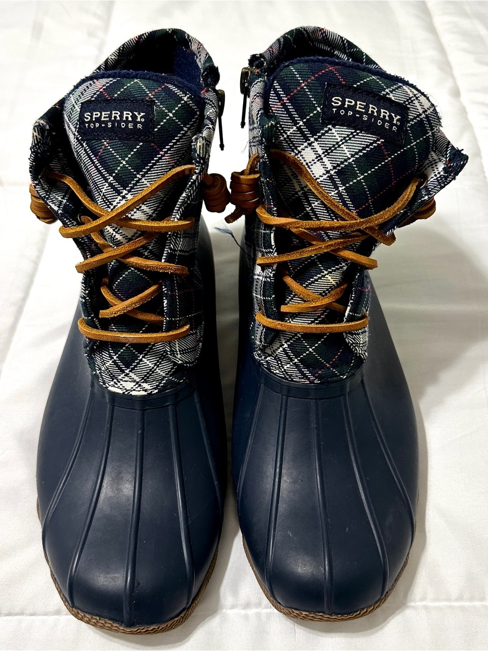 Sperry Top-Sider Saltwater Duck Boots • Navy/ Plaid Colorway • Sz 9
